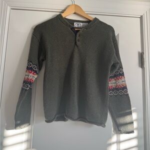 Stylish Kids' Sweater with Patterned Sleeves